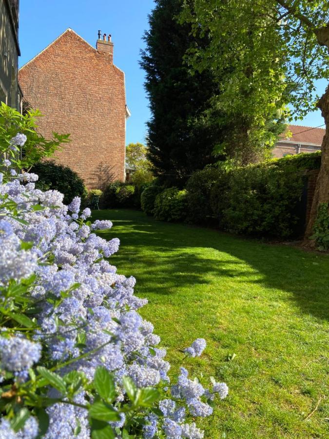 Krisko Parking Prive Et Clos Guest house Armentieres